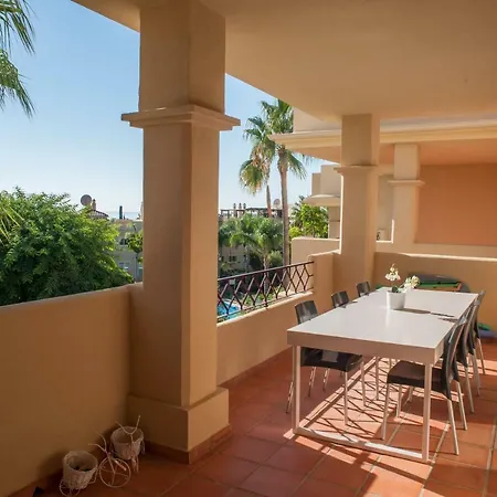 Toscana Hills Apartamento